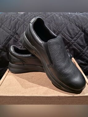 Women's Kuru Black Slip-On Leather Comfort Shoes